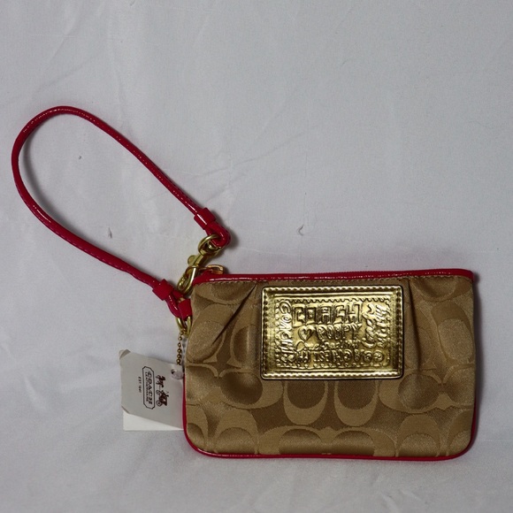 NWT Coach vintage Poppy Wristlet pink and gold